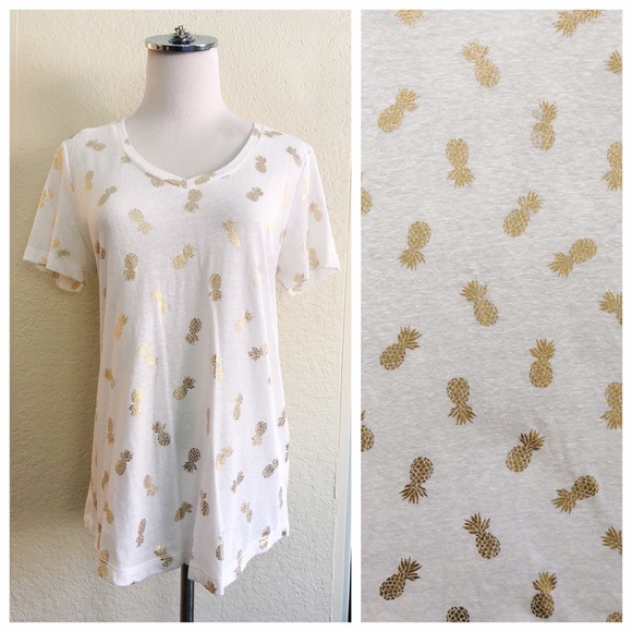 Sonoma Tops - White and Gold Pineapple T-shirt